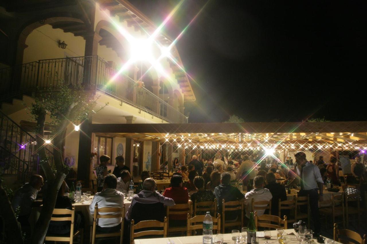 Agriturismo Da Lino Agripizza Villa Samugheo Dış mekan fotoğraf